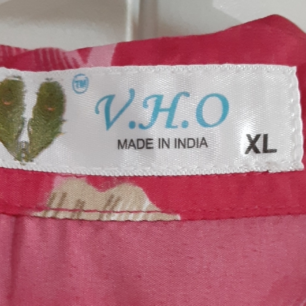 V.H.O Vibrant Red Hawaiian Shirt Men's XL Hibiscus Palm Tree 100% Terivoile - Picture 4 of 5